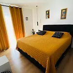 Portum Rooms