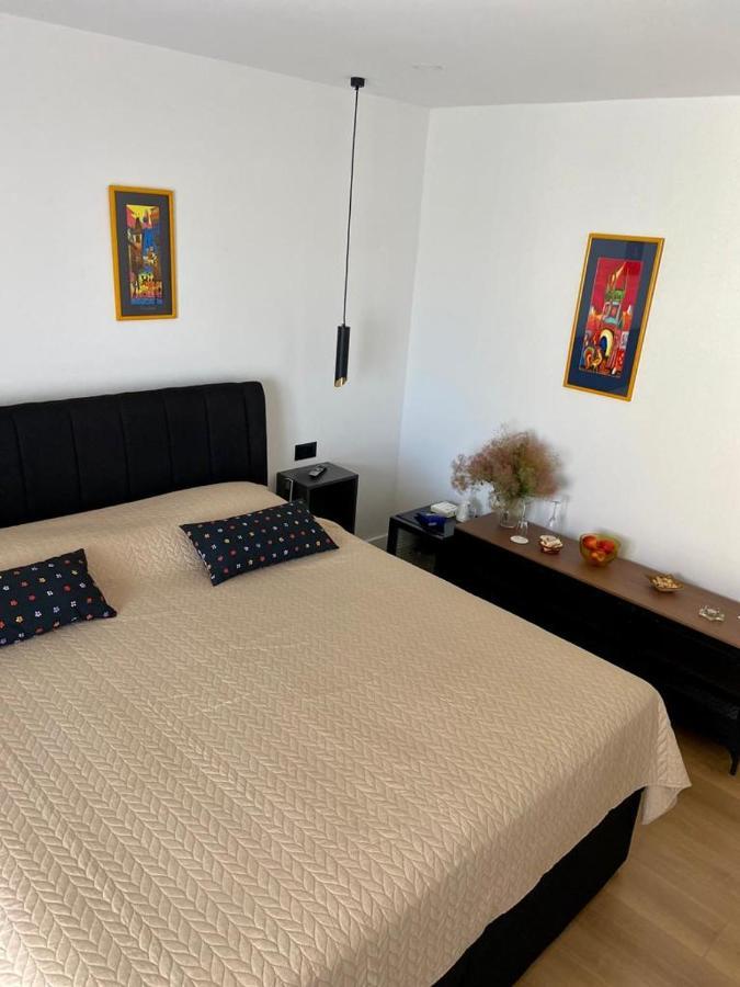 Portum Guest house *